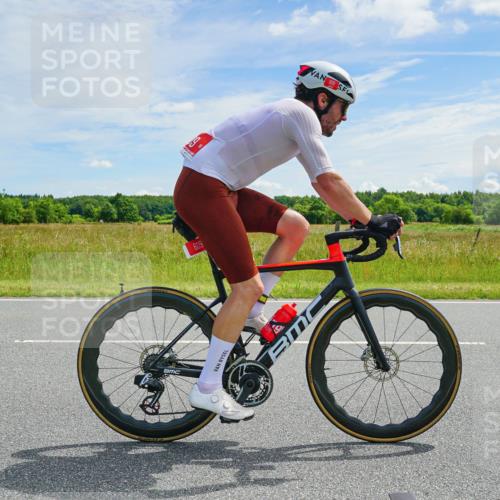 21.06.2026 - Viking Triathlon Michael Burmester http://msf.ph/oto/9878559 21.06.2026 12:20:37 Radfahren 51, 190, 213, 344, 345, 379, 379, 607, 609 meine-sportfotos.de