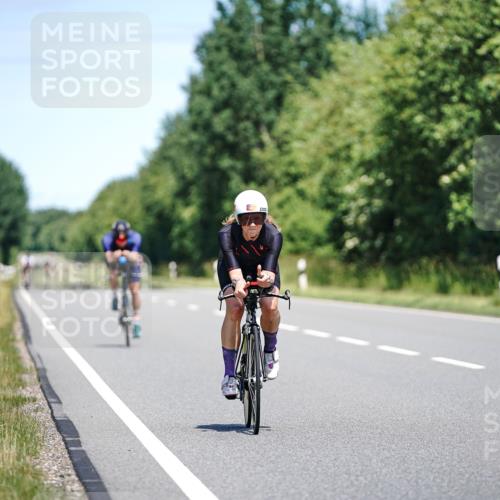 21.06.2026 - Viking Triathlon Michael Burmester http://msf.ph/oto/9878656 21.06.2026 13:08:56 Radfahren 135, 207, 262, 439, 504 meine-sportfotos.de