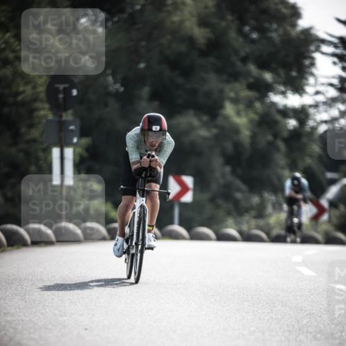 21.06.2026 - 29. Vierlanden-Triathlon H.Heesch http://msf.ph/oto/9878689 21.06.2026 09:09:07 Radfahren 2, 16, 36, 41 meine-sportfotos.de