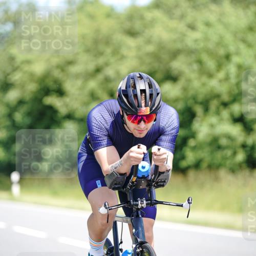 21.06.2026 - Viking Triathlon Michael Burmester http://msf.ph/oto/9878691 21.06.2026 13:09:00 Radfahren 135, 207, 262, 439, 504 meine-sportfotos.de