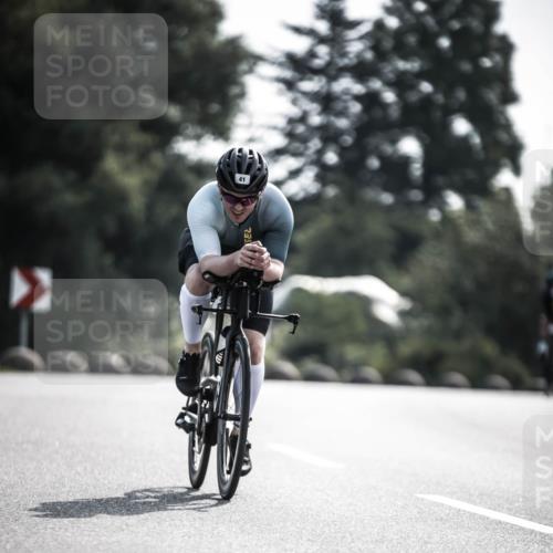 21.06.2026 - 29. Vierlanden-Triathlon H.Heesch http://msf.ph/oto/9878735 21.06.2026 09:09:12 Radfahren 41, 212 meine-sportfotos.de