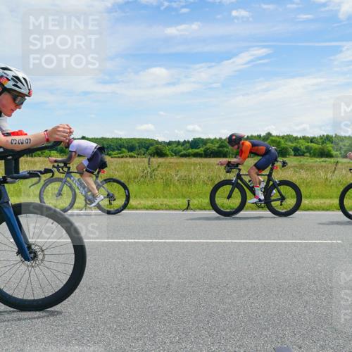 21.06.2026 - Viking Triathlon Michael Burmester http://msf.ph/oto/9878737 21.06.2026 12:22:44 Radfahren 132, 134, 142, 158, 279, 329, 436, 442, 577, 630 meine-sportfotos.de