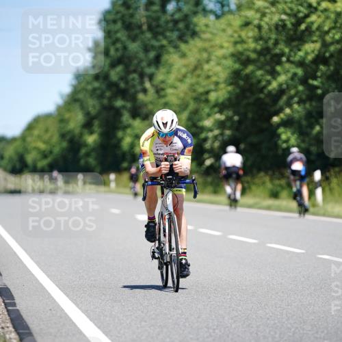 21.06.2026 - Viking Triathlon Michael Burmester http://msf.ph/oto/9878805 21.06.2026 13:09:41 Radfahren 563, 605, 632 meine-sportfotos.de