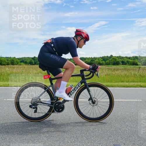 21.06.2026 - Viking Triathlon Michael Burmester http://msf.ph/oto/9878819 21.06.2026 12:23:42 Radfahren 8, 16, 46, 62, 65, 73, 98, 103, 119, 126, 136, 165, 177, 222, 223, 225, 256, 256, 280, 388, 457, 527, 530, 546, 563, 569, 605, 615, 634, 654 meine-sportfotos.de