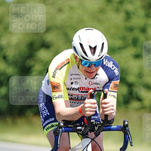 21.06.2026 - Viking Triathlon Michael Burmester http://msf.ph/oto/9878821 21.06.2026 13:09:43 Radfahren 605, 632 meine-sportfotos.de