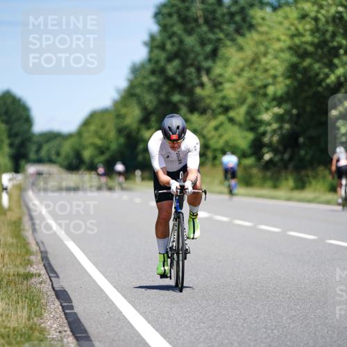21.06.2026 - Viking Triathlon Michael Burmester http://msf.ph/oto/9878828 21.06.2026 13:09:58 Radfahren 605 meine-sportfotos.de