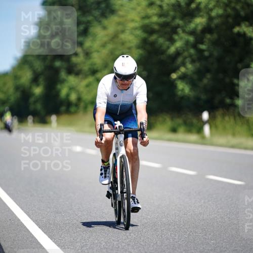 21.06.2026 - Viking Triathlon Michael Burmester http://msf.ph/oto/9878852 21.06.2026 13:10:31 Radfahren 178, 178, 339 meine-sportfotos.de