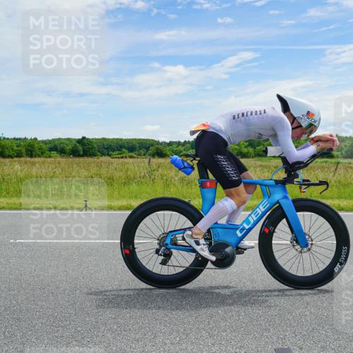 21.06.2026 - Viking Triathlon Michael Burmester http://msf.ph/oto/9878853 21.06.2026 12:23:50 Radfahren 8, 46, 62, 65, 98, 103, 119, 136, 177, 222, 223, 256, 280, 357, 368, 457, 527, 530, 563, 569, 605, 654 meine-sportfotos.de
