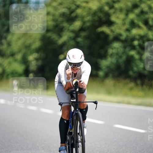 21.06.2026 - Viking Triathlon Michael Burmester http://msf.ph/oto/9878906 21.06.2026 13:10:52 Radfahren 178, 258, 306, 353 meine-sportfotos.de