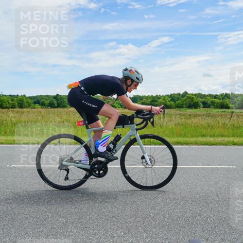 21.06.2026 - Viking Triathlon Michael Burmester http://msf.ph/oto/9878925 21.06.2026 12:24:25 Radfahren 164, 357, 358, 362, 660 meine-sportfotos.de