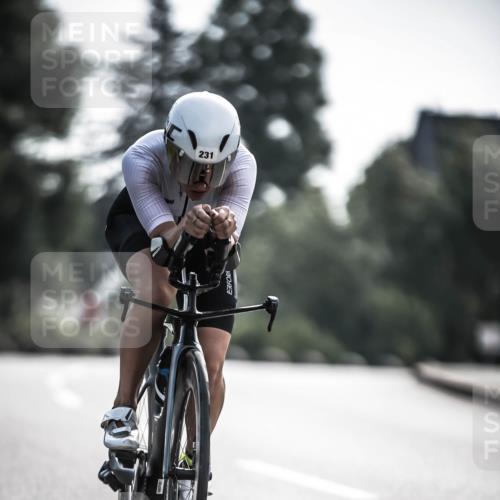 21.06.2026 - 29. Vierlanden-Triathlon H.Heesch http://msf.ph/oto/9878949 21.06.2026 09:10:03 Radfahren 231 meine-sportfotos.de