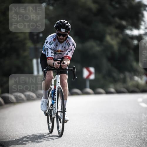 21.06.2026 - 29. Vierlanden-Triathlon H.Heesch http://msf.ph/oto/9878954 21.06.2026 09:10:13 Radfahren 3, 114, 211 meine-sportfotos.de