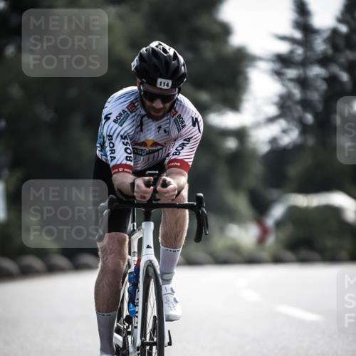 21.06.2026 - 29. Vierlanden-Triathlon H.Heesch http://msf.ph/oto/9878967 21.06.2026 09:10:13 Radfahren 3, 114, 211 meine-sportfotos.de