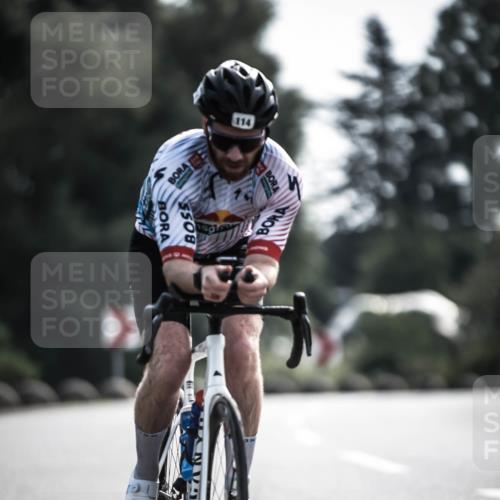 21.06.2026 - 29. Vierlanden-Triathlon H.Heesch http://msf.ph/oto/9878972 21.06.2026 09:10:14 Radfahren 3, 114, 211 meine-sportfotos.de