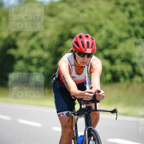 21.06.2026 - Viking Triathlon Michael Burmester http://msf.ph/oto/9878986 21.06.2026 13:11:08 Radfahren 306, 341, 353, 424, 561 meine-sportfotos.de