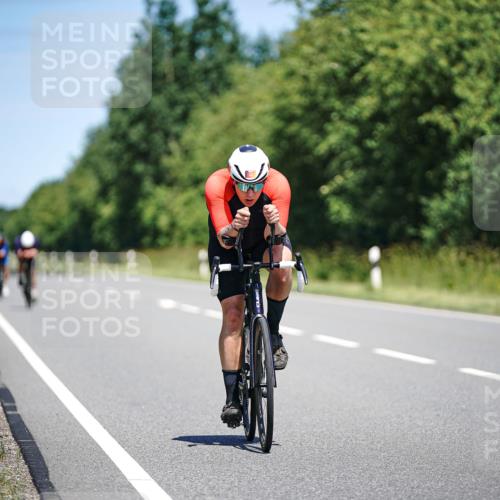 21.06.2026 - Viking Triathlon Michael Burmester http://msf.ph/oto/9878993 21.06.2026 13:11:13 Radfahren 313, 341, 353, 424, 470, 561 meine-sportfotos.de