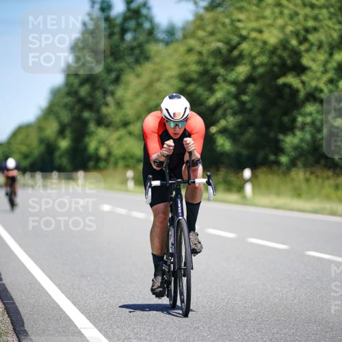 21.06.2026 - Viking Triathlon Michael Burmester http://msf.ph/oto/9878998 21.06.2026 13:11:13 Radfahren 313, 341, 353, 424, 470, 561 meine-sportfotos.de