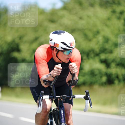 21.06.2026 - Viking Triathlon Michael Burmester http://msf.ph/oto/9879006 21.06.2026 13:11:14 Radfahren 313, 341, 353, 424, 470, 561 meine-sportfotos.de