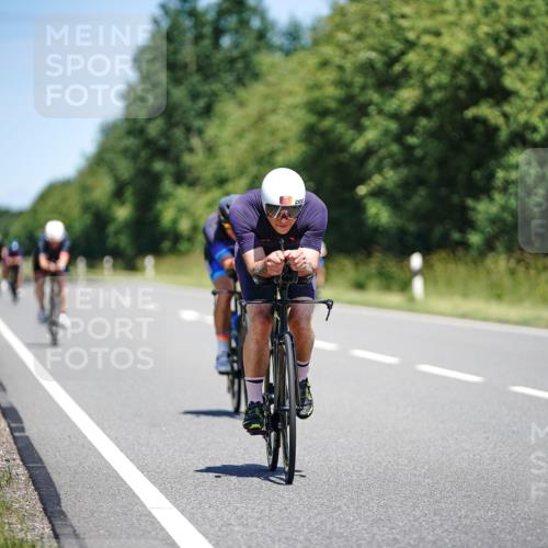 21.06.2026 - Viking Triathlon Michael Burmester http://msf.ph/oto/9879025 21.06.2026 13:11:18 Radfahren 313, 341, 353, 424, 470, 561 meine-sportfotos.de