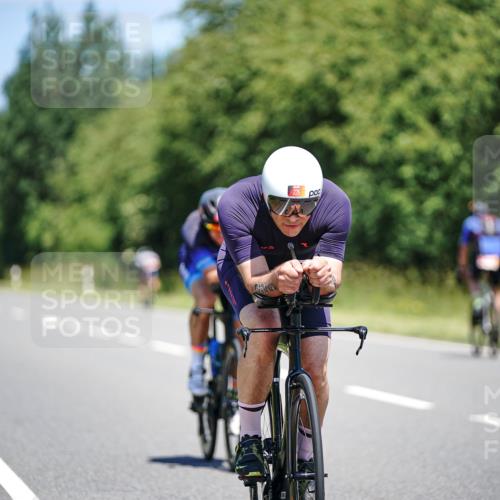 21.06.2026 - Viking Triathlon Michael Burmester http://msf.ph/oto/9879029 21.06.2026 13:11:19 Radfahren 313, 341, 424, 470, 561 meine-sportfotos.de