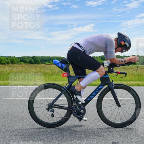 21.06.2026 - Viking Triathlon Michael Burmester http://msf.ph/oto/9879054 21.06.2026 12:25:44 Radfahren 267, 310, 374, 426, 509, 556, 646, 665, 666 meine-sportfotos.de