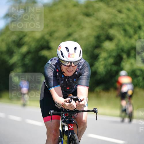 21.06.2026 - Viking Triathlon Michael Burmester http://msf.ph/oto/9879061 21.06.2026 13:11:22 Radfahren 313, 341, 424, 470, 494, 561 meine-sportfotos.de