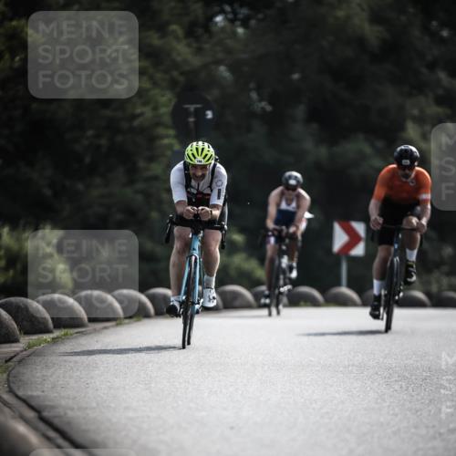21.06.2026 - 29. Vierlanden-Triathlon H.Heesch http://msf.ph/oto/9879069 21.06.2026 09:10:47 Radfahren 37, 76, 158, 168, 283 meine-sportfotos.de
