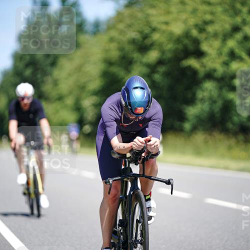 21.06.2026 - Viking Triathlon Michael Burmester http://msf.ph/oto/9879075 21.06.2026 13:11:26 Radfahren 313, 424, 470, 494, 561 meine-sportfotos.de