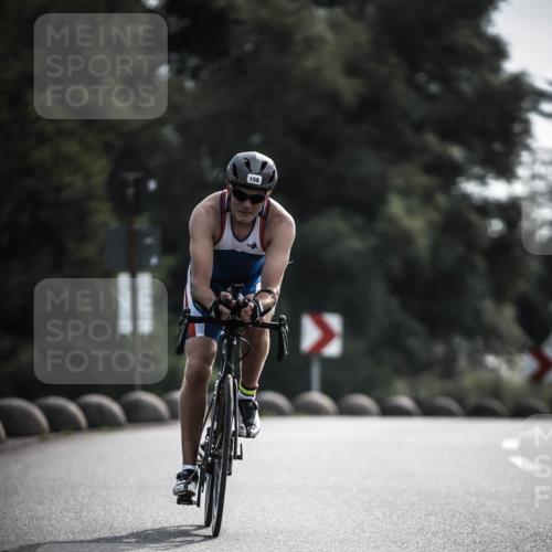 21.06.2026 - 29. Vierlanden-Triathlon H.Heesch http://msf.ph/oto/9879145 21.06.2026 09:10:50 Radfahren 37, 76, 158, 168, 283 meine-sportfotos.de
