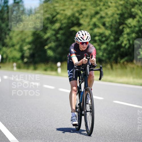 21.06.2026 - Viking Triathlon Michael Burmester http://msf.ph/oto/9879148 21.06.2026 13:11:40 Radfahren 494, 534 meine-sportfotos.de