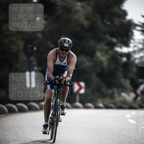 21.06.2026 - 29. Vierlanden-Triathlon H.Heesch http://msf.ph/oto/9879153 21.06.2026 09:10:50 Radfahren 37, 76, 158, 168, 283 meine-sportfotos.de