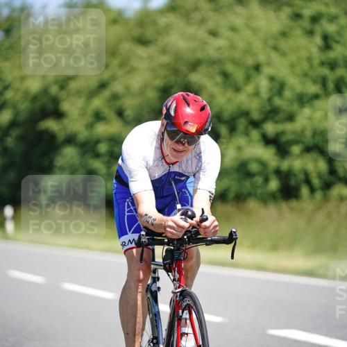 21.06.2026 - Viking Triathlon Michael Burmester http://msf.ph/oto/9879175 21.06.2026 13:11:42 Radfahren 494, 534 meine-sportfotos.de