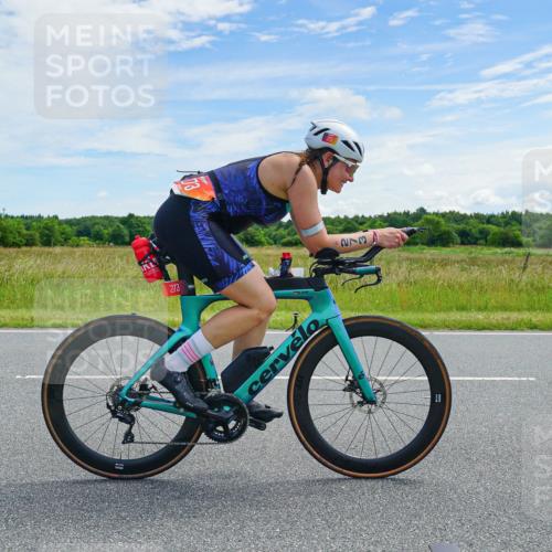 21.06.2026 - Viking Triathlon Michael Burmester http://msf.ph/oto/9879187 21.06.2026 12:27:15 Radfahren 38, 218, 266, 273, 444, 444, 554, 639 meine-sportfotos.de