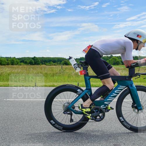 21.06.2026 - Viking Triathlon Michael Burmester http://msf.ph/oto/9879202 21.06.2026 12:27:22 Radfahren 38, 266, 273, 444, 490, 554, 639 meine-sportfotos.de