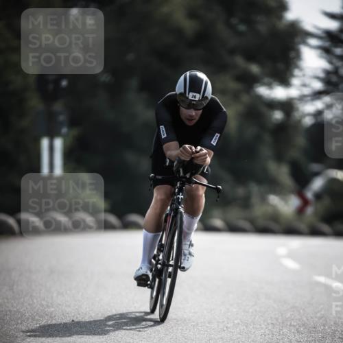 21.06.2026 - 29. Vierlanden-Triathlon H.Heesch http://msf.ph/oto/9879259 21.06.2026 09:11:20 Radfahren 26 meine-sportfotos.de