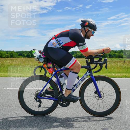 21.06.2026 - Viking Triathlon Michael Burmester http://msf.ph/oto/9879263 21.06.2026 12:28:27 Radfahren 57, 326, 438, 438, 621 meine-sportfotos.de