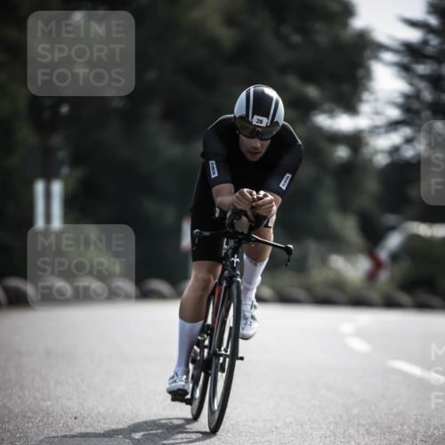 21.06.2026 - 29. Vierlanden-Triathlon H.Heesch http://msf.ph/oto/9879266 21.06.2026 09:11:20 Radfahren 26 meine-sportfotos.de