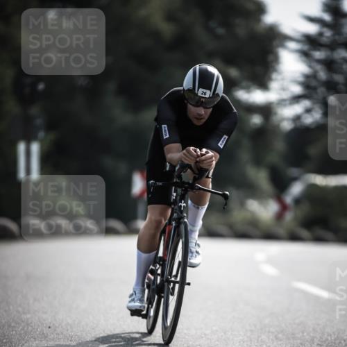 21.06.2026 - 29. Vierlanden-Triathlon H.Heesch http://msf.ph/oto/9879271 21.06.2026 09:11:20 Radfahren 26 meine-sportfotos.de