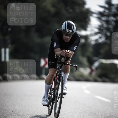 21.06.2026 - 29. Vierlanden-Triathlon H.Heesch http://msf.ph/oto/9879276 21.06.2026 09:11:20 Radfahren 26 meine-sportfotos.de