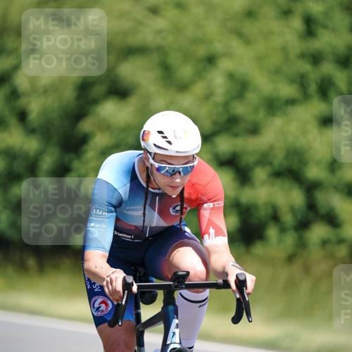 21.06.2026 - Viking Triathlon Michael Burmester http://msf.ph/oto/9879388 21.06.2026 13:14:05 Radfahren 124 meine-sportfotos.de