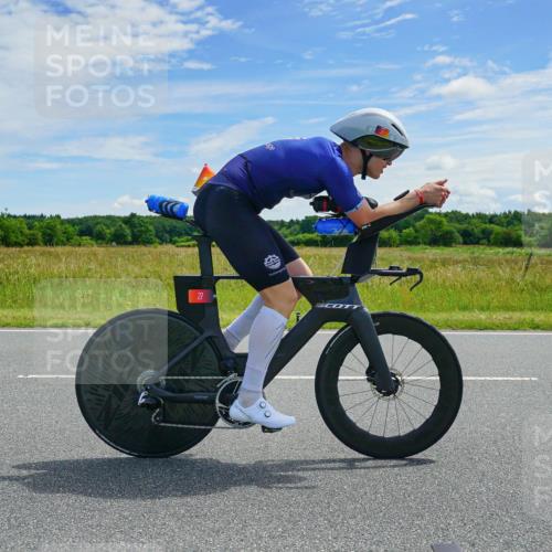 21.06.2026 - Viking Triathlon Michael Burmester http://msf.ph/oto/9879429 21.06.2026 12:31:53 Radfahren 27, 33, 75, 198, 337, 365, 382, 640, 658 meine-sportfotos.de
