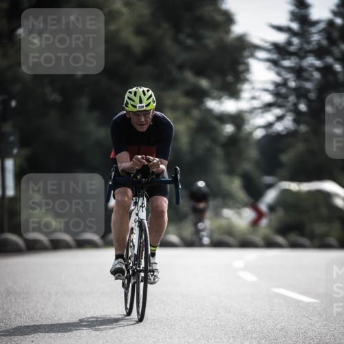 21.06.2026 - 29. Vierlanden-Triathlon H.Heesch http://msf.ph/oto/9879451 21.06.2026 09:11:57 Radfahren 261, 288 meine-sportfotos.de