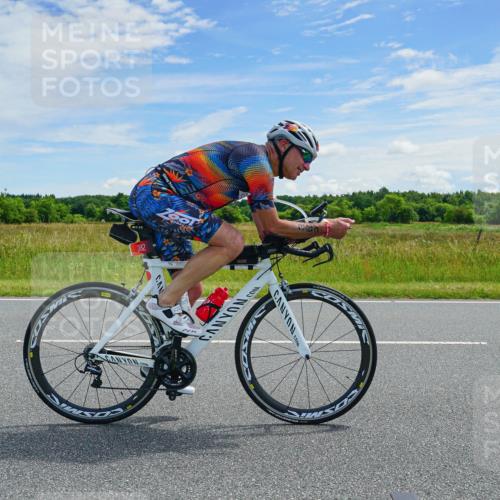 21.06.2026 - Viking Triathlon Michael Burmester http://msf.ph/oto/9879460 21.06.2026 12:32:05 Radfahren 33, 75, 365, 382, 482, 489, 513, 532, 641, 658 meine-sportfotos.de