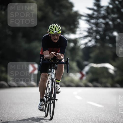 21.06.2026 - 29. Vierlanden-Triathlon H.Heesch http://msf.ph/oto/9879474 21.06.2026 09:11:57 Radfahren 261, 288 meine-sportfotos.de