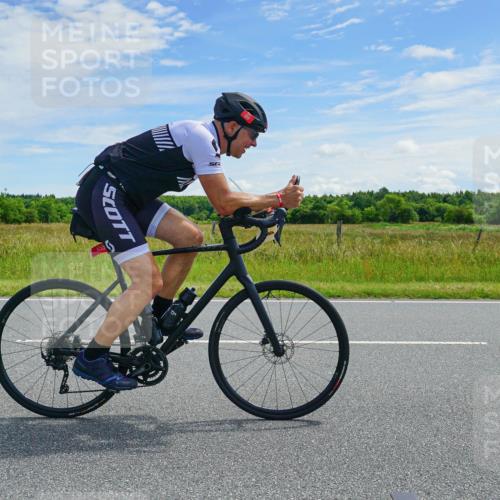 21.06.2026 - Viking Triathlon Michael Burmester http://msf.ph/oto/9879476 21.06.2026 12:32:37 Radfahren 265, 301, 331, 447, 454, 462, 532, 559, 626, 659 meine-sportfotos.de