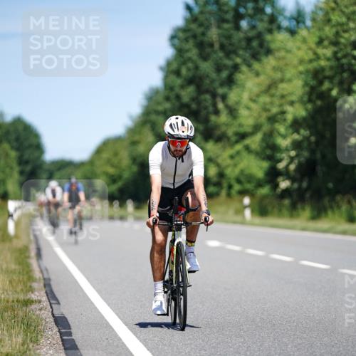 21.06.2026 - Viking Triathlon Michael Burmester http://msf.ph/oto/9879477 21.06.2026 13:14:55 Radfahren 105, 251, 366 meine-sportfotos.de