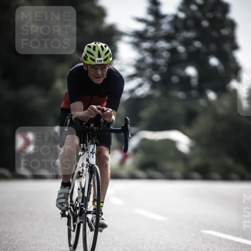 21.06.2026 - 29. Vierlanden-Triathlon H.Heesch http://msf.ph/oto/9879489 21.06.2026 09:11:57 Radfahren 261, 288 meine-sportfotos.de