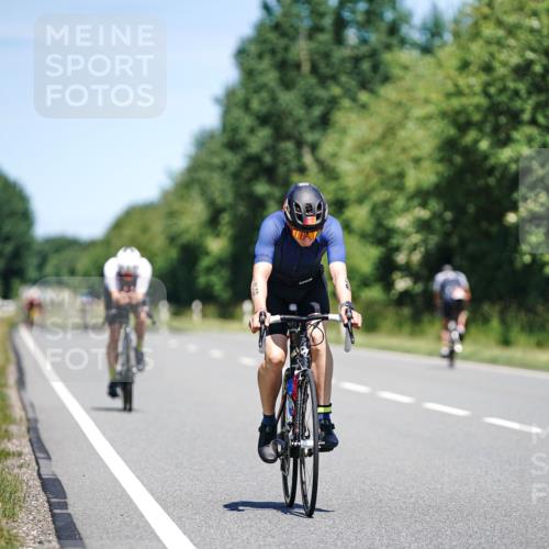 21.06.2026 - Viking Triathlon Michael Burmester http://msf.ph/oto/9879502 21.06.2026 13:15:00 Radfahren 105, 366 meine-sportfotos.de