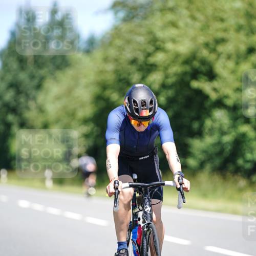 21.06.2026 - Viking Triathlon Michael Burmester http://msf.ph/oto/9879513 21.06.2026 13:15:01 Radfahren 105, 366 meine-sportfotos.de