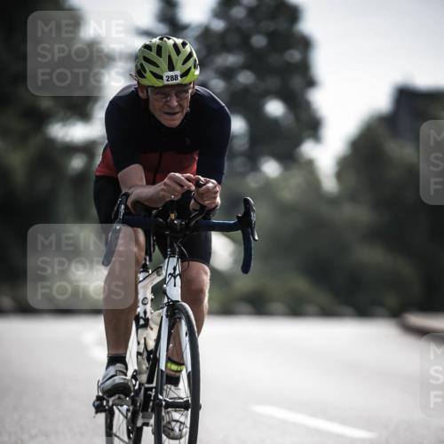 21.06.2026 - 29. Vierlanden-Triathlon H.Heesch http://msf.ph/oto/9879514 21.06.2026 09:11:58 Radfahren 261, 288 meine-sportfotos.de